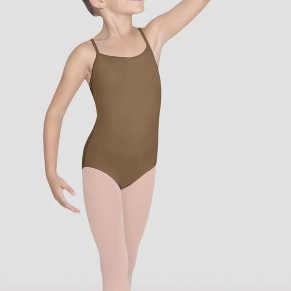 2/$10
Bloch world Girl Adjustable Strap Cami Leotard Almond Size 8/10 - Picture 5 of 5